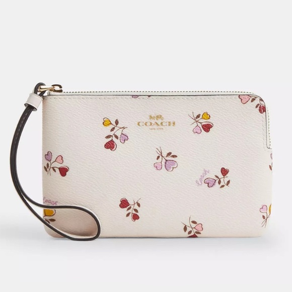 Coach Corner Zip Wristlet with Heart Print in Gold/Chalk Multi Coated Canvas NWT - Picture 6 of 11